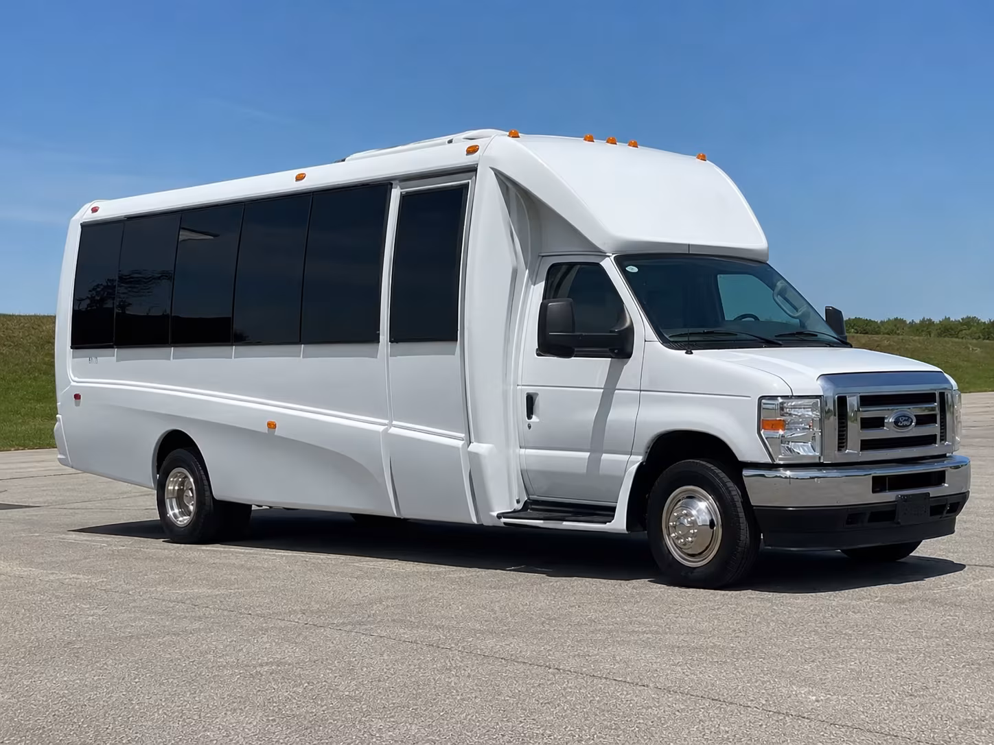 Baltimore Bachelor & Bachelorette Transportation party bus exterior