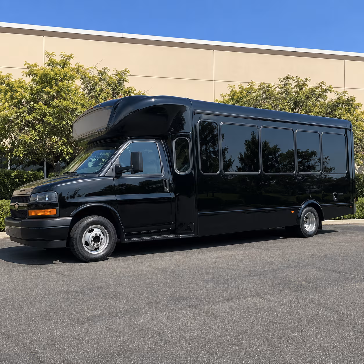 Baltimore Birthday, Sweet 16, & Quinceañera Transportation party bus exterior