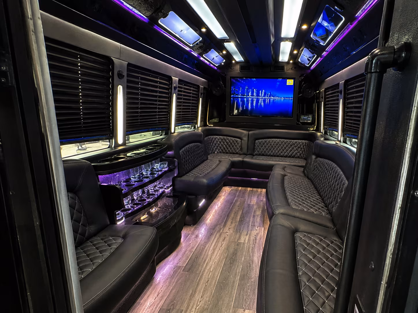 Baltimore Prom & Homecoming Transportation group transportation