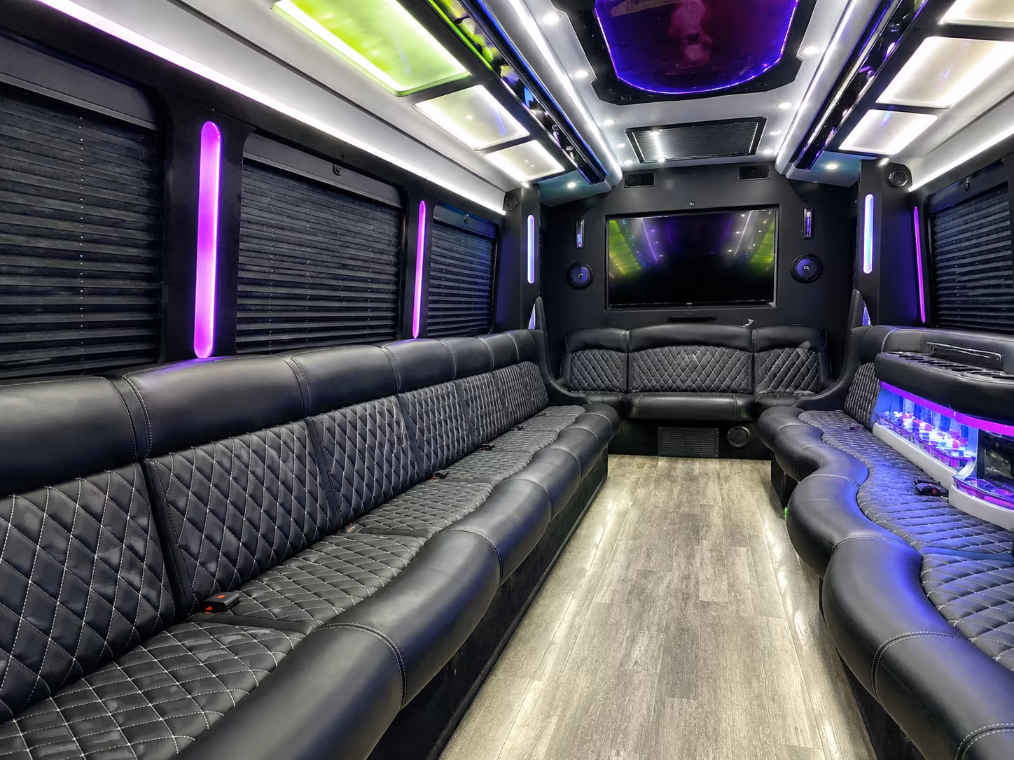 Baltimore Prom & Homecoming Transportation onboard seating